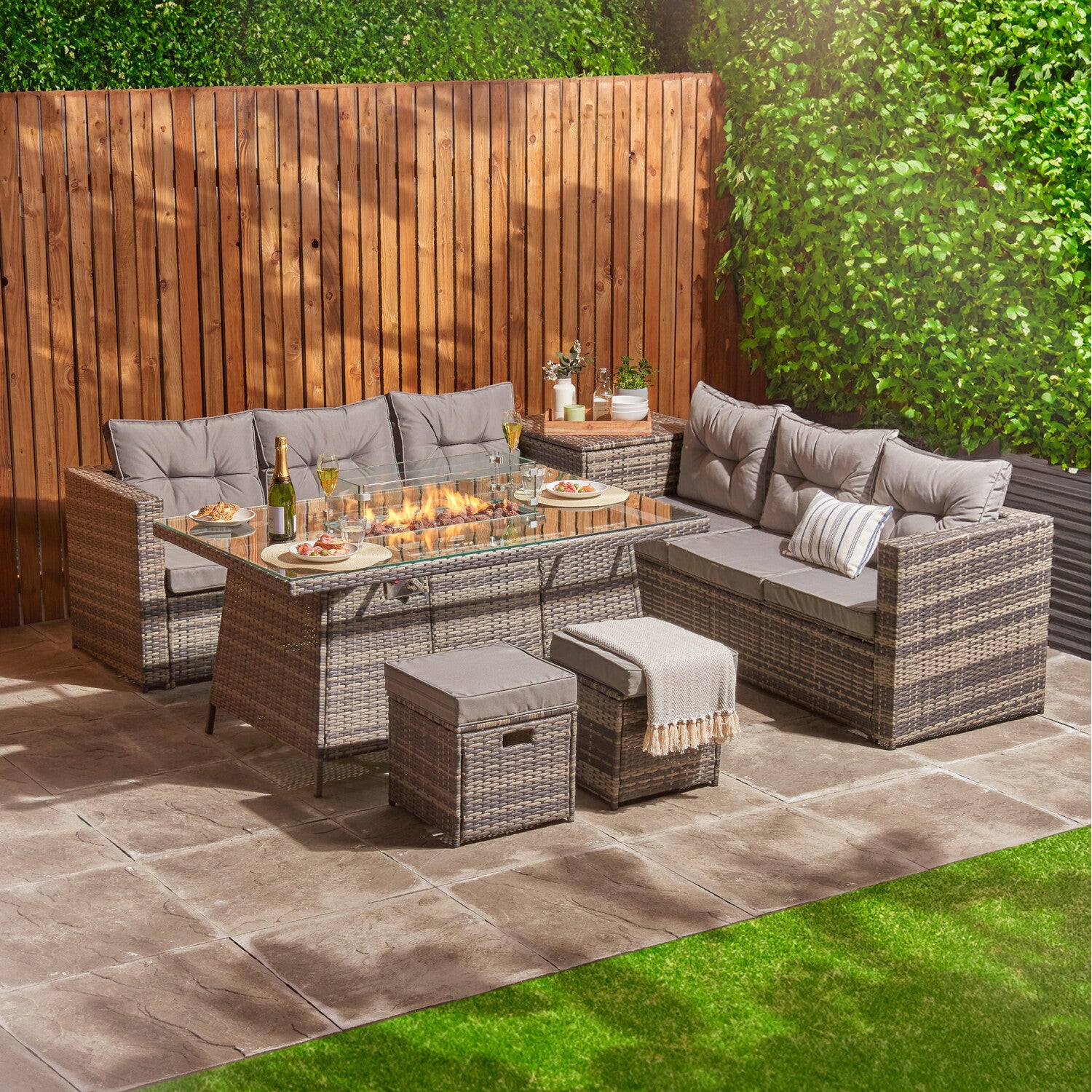 Garden & Outdoor