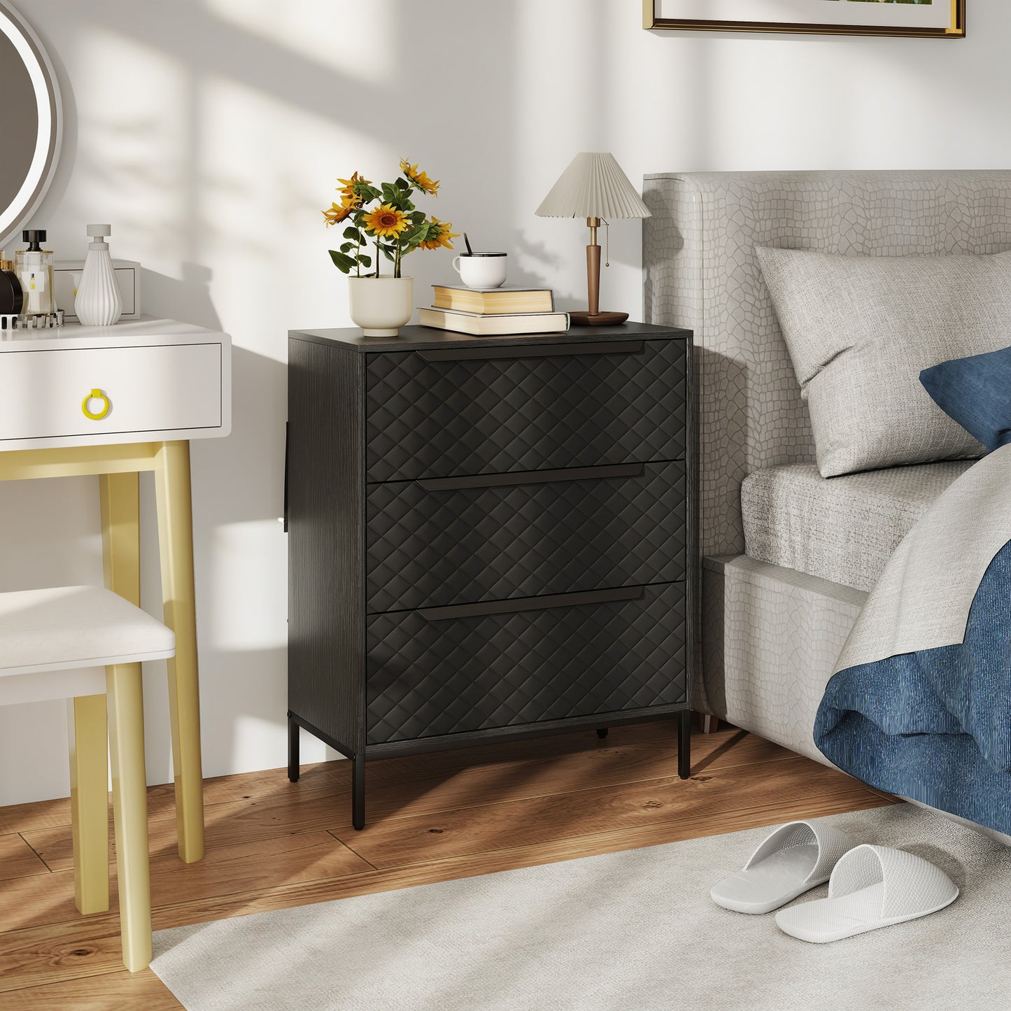Chest of Drawers, Dresser with 3 Fabric Drawers and Aluminium Handles - Black