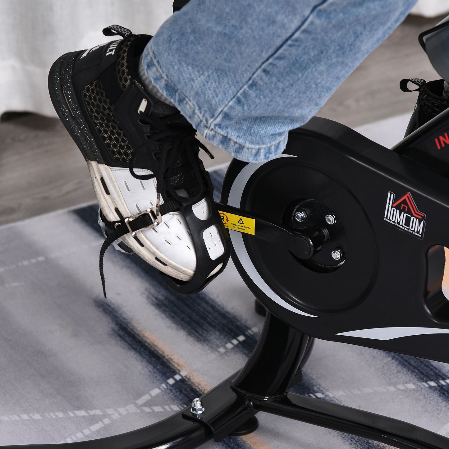 Indoor Stationary Exercise Bike 6kg Flywheel Fitness Cardio Workout Bke Trainer for Home Gym w/ Adjustable Resistance LCD Mon