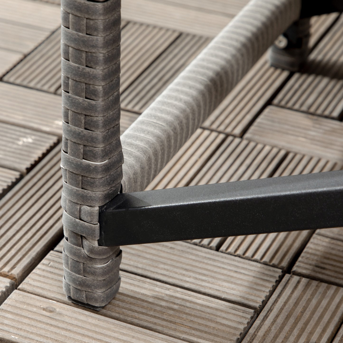 Outdoor Coffee Table, Garden PE Rattan Side Table with Plastic Board Under the Full Woven Table Top and X-Shaped Frame for Pa