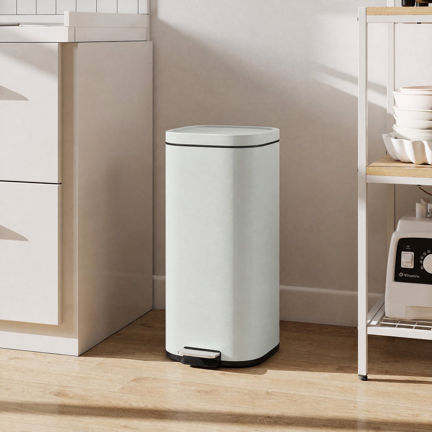 30L Kitchen Bin, Compact Pedal Bin with Soft-Close and Stay-Open Lid, Removable Bucket for Kitchen, Home, Office, Green