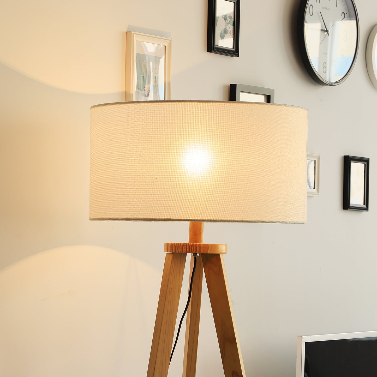 Tripod Floor Lamp, Freestanding Bedside Light Reading Light with Storage Shelf and Linen Shade for Living Room Bedroom