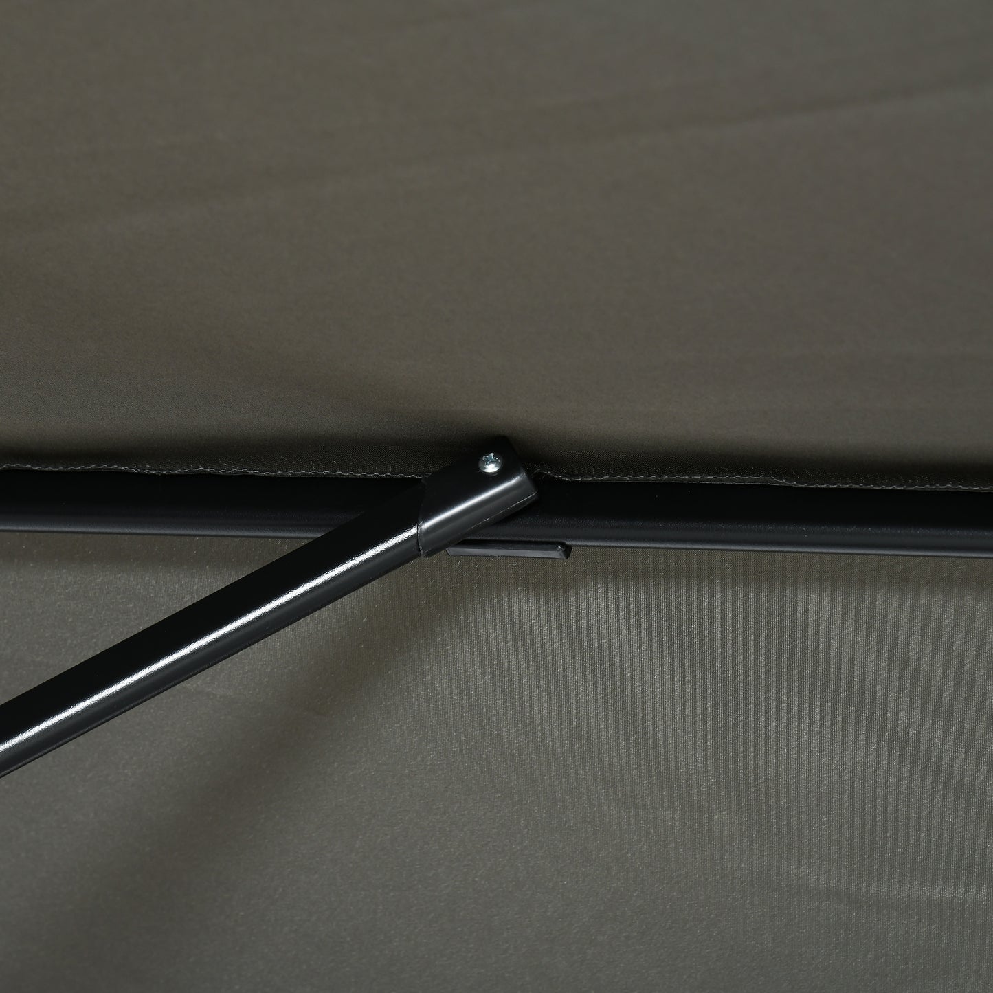 2.5 x 2.5m Patio Offset Parasol Umbrella Cantilever Hanging Aluminium Sun Shade Canopy Shelter 360° Rotation