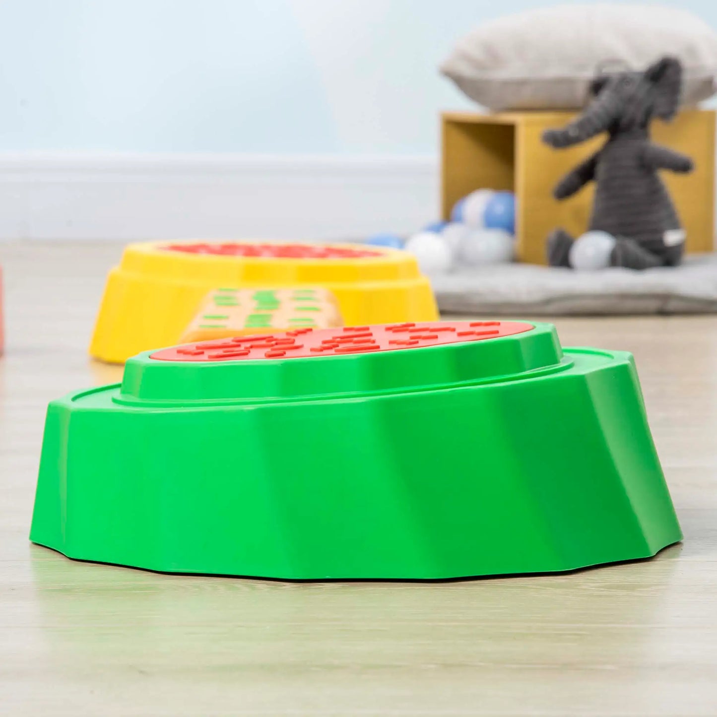 8-Piece Stepping Stone and Balance Beam Set with Anti-Slip Surface & Bottom