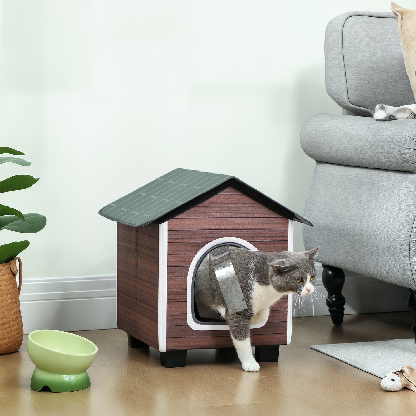 Insulated Outdoor Cat House, Water-Resistant Feral Cat Shelter with Elevated Base and Cushion, Red-brown