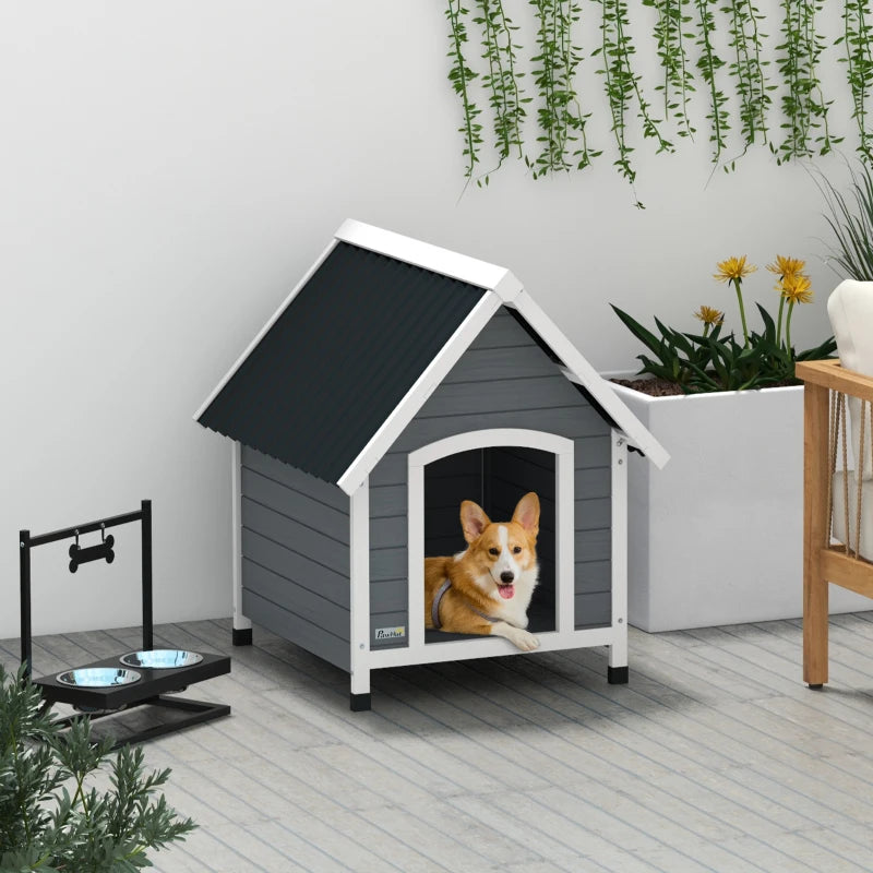 Dog House with Removable Floor and Wave Shaped PVC Roofing for Rainproofing