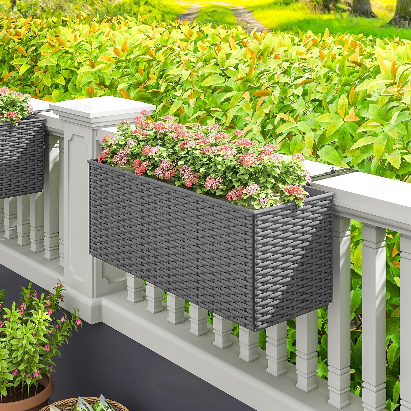 Set of Two Rattan-Effect Planters - Grey