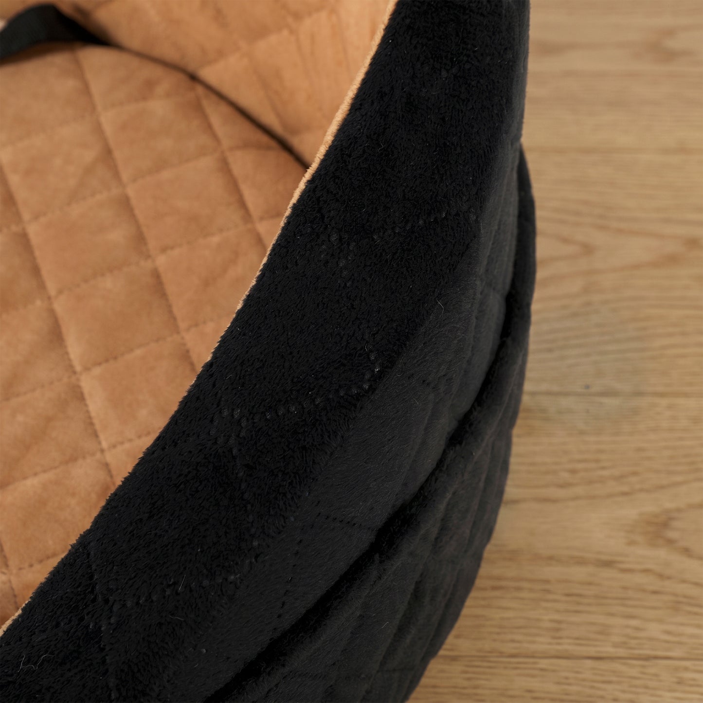 Dog Car Seat, Detachable Washable Dog Booster Seat with Thick Cushion, Seat Belt, Pockets for Small Under 10kg, Brown
