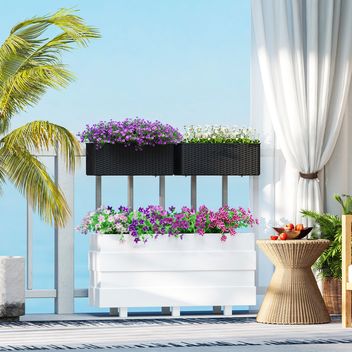 Set of Two Rattan-Effect Planters - Black