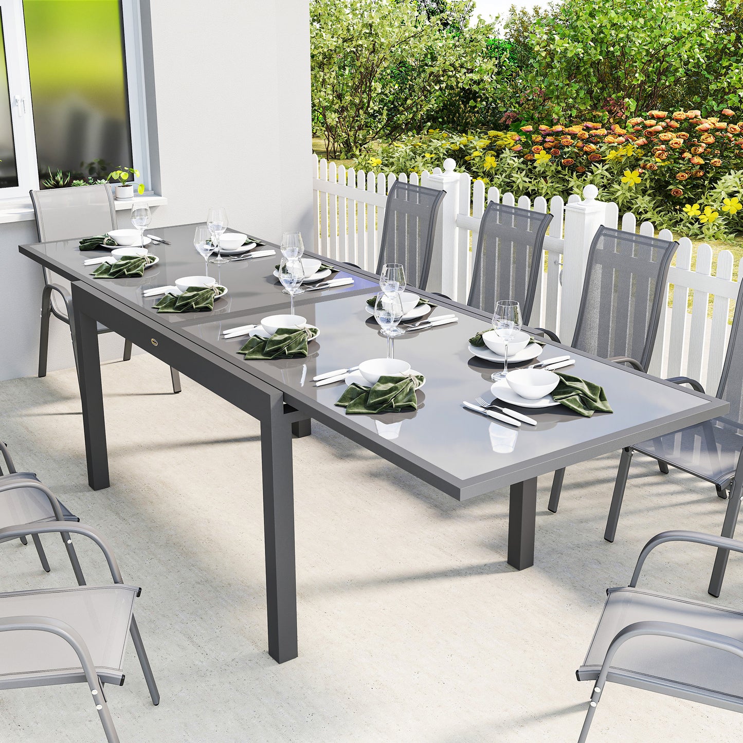 Extending Garden Table for 6-10, Aluminium Outdoor Dining Table with Tempered Glass Top, Grey