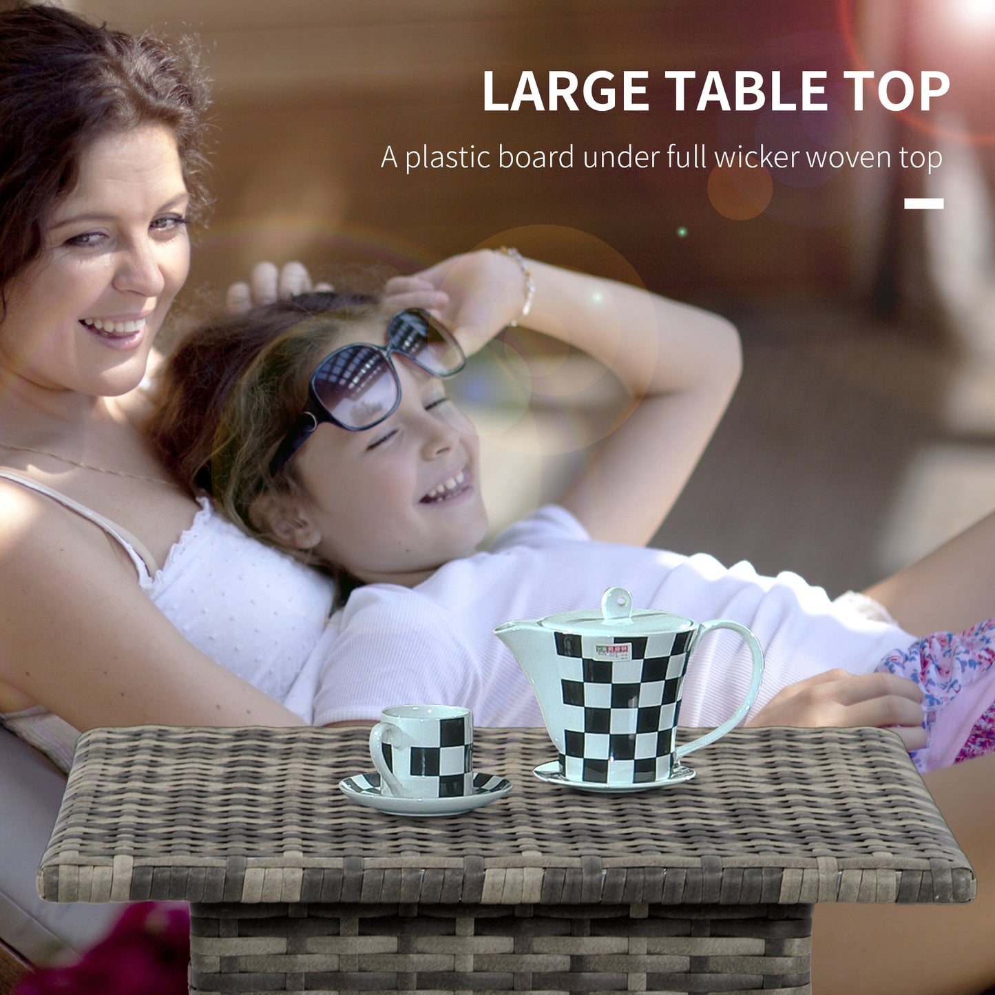 Rattan Side Table, Outdoor Coffee Table with Plastic Board Under the Full Woven Table Top for Patio, Garden, Balcony