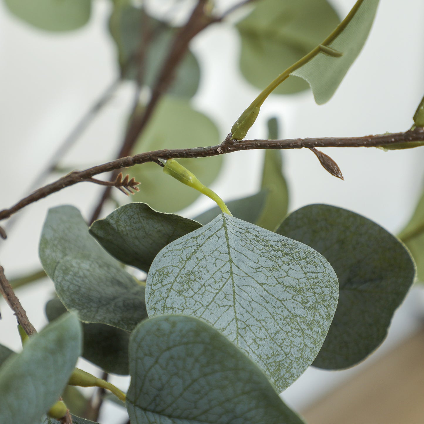 Set of 2 Decorative Artificial Tree, 4ft/ 120cm Silk Eucalyptus Trees with 230 Silver Dollar Leaves in Pot