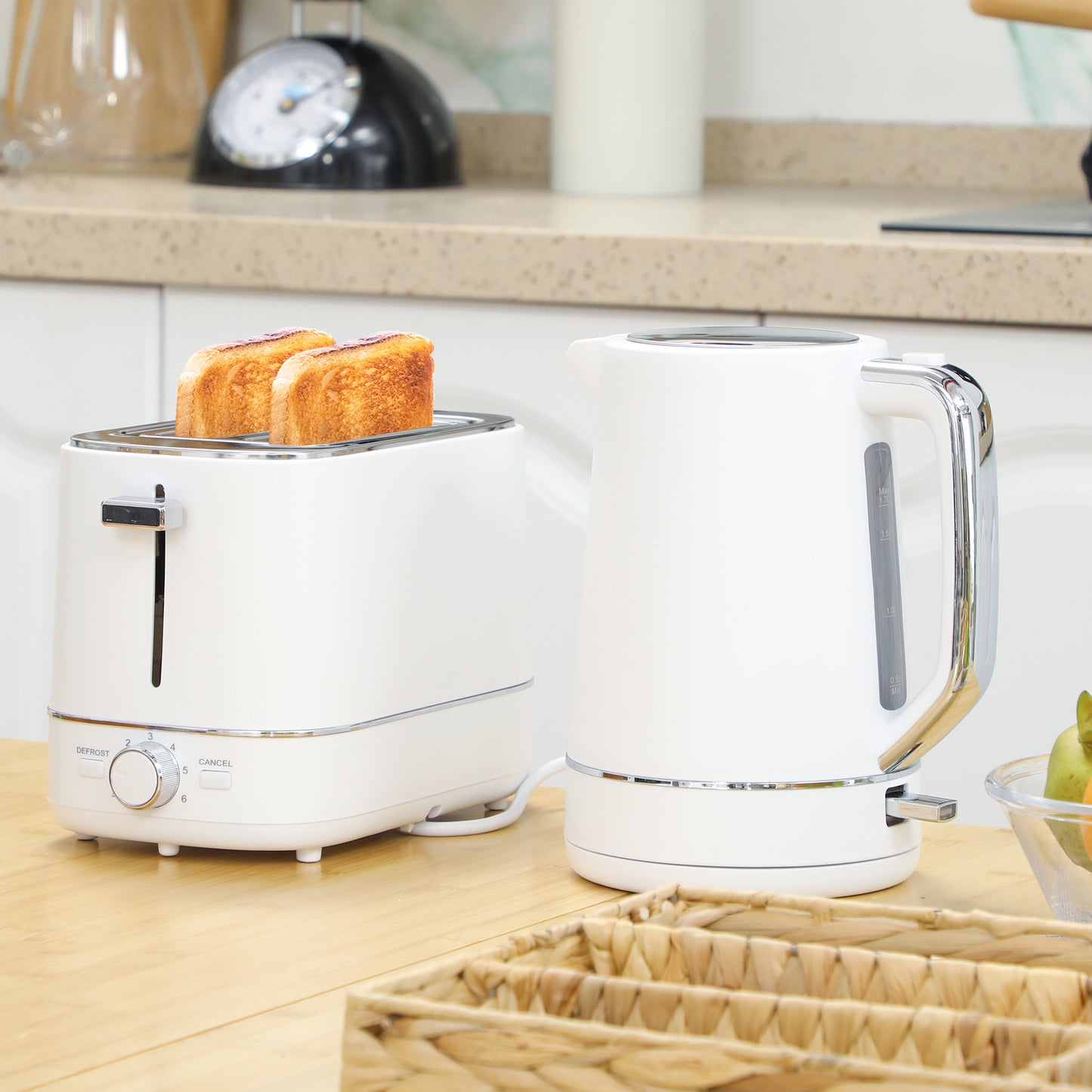 Kettle and Toaster Set, 1.7L 3000W Fast Boil Kettle & 2 Slice Toaster Kitchen Set with 6 Level Browning Controls, Defrost