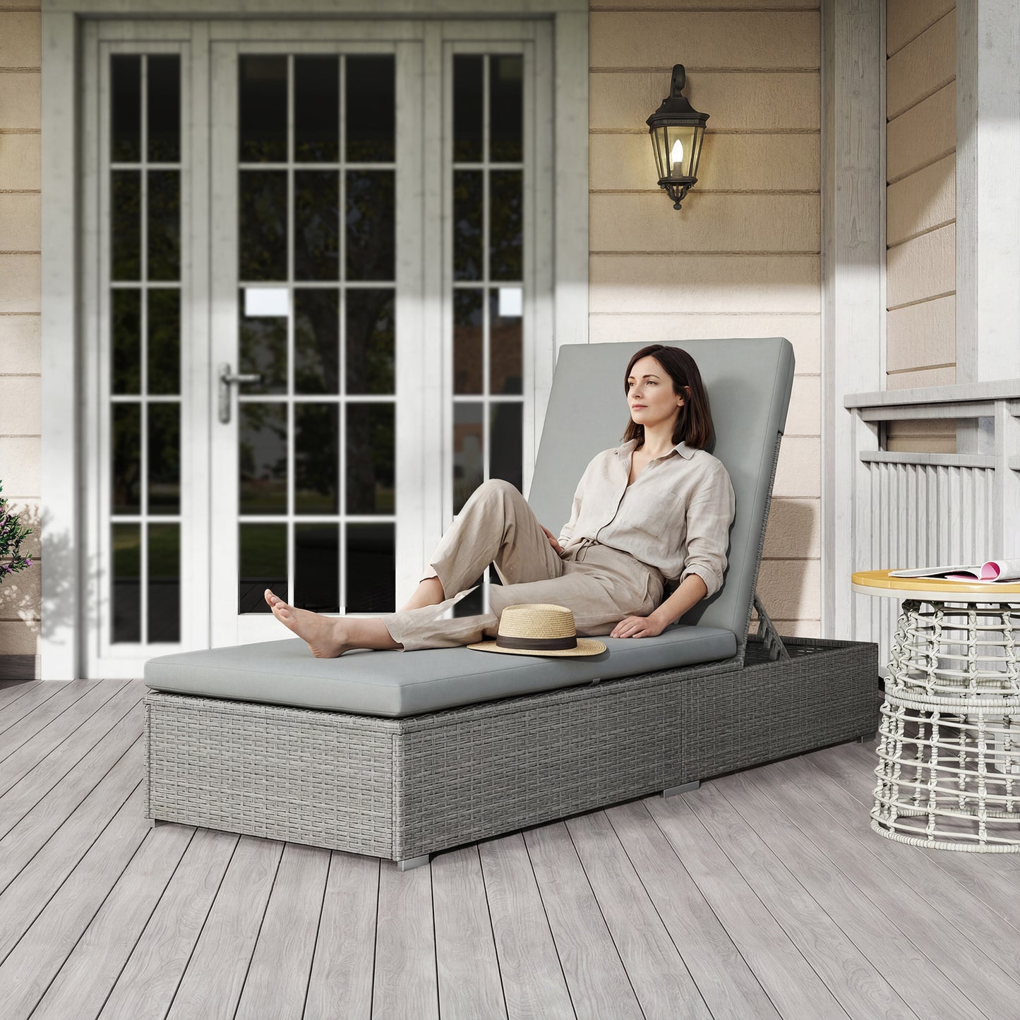 Rattan Sun Lounger, Five-Position Reclining Garden Lounger Bed with Cushion, Light Grey