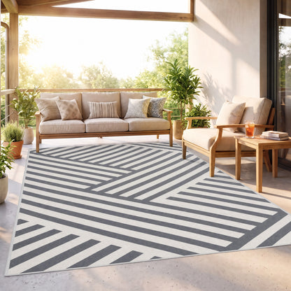 Plastic Straw Reversible RV Outdoor Rug with Carry Bag, 182 x 274cm, Grey and Cream