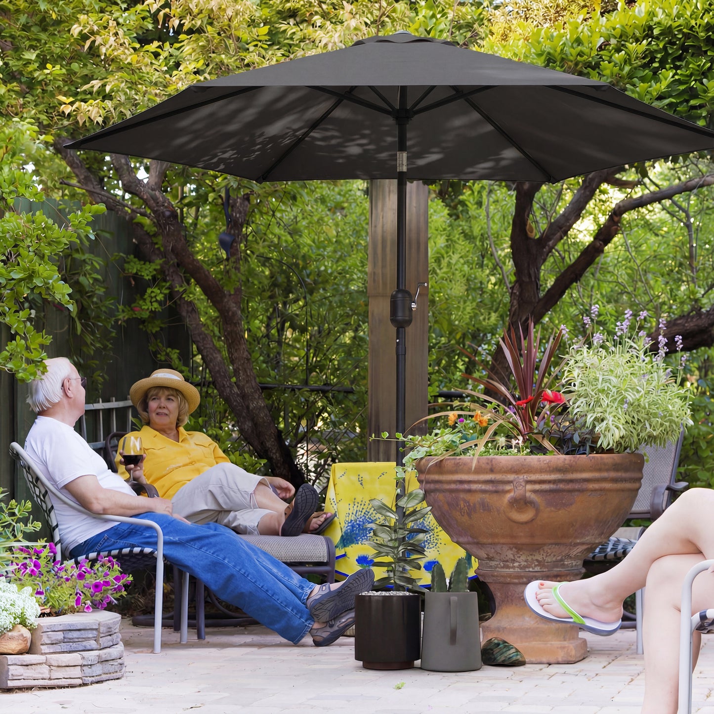 2.6 m Garden Parasol Umbrella with Aluminium Pole, Outdoor Patio Umbrella with Tilt and Crank, Vent, Black