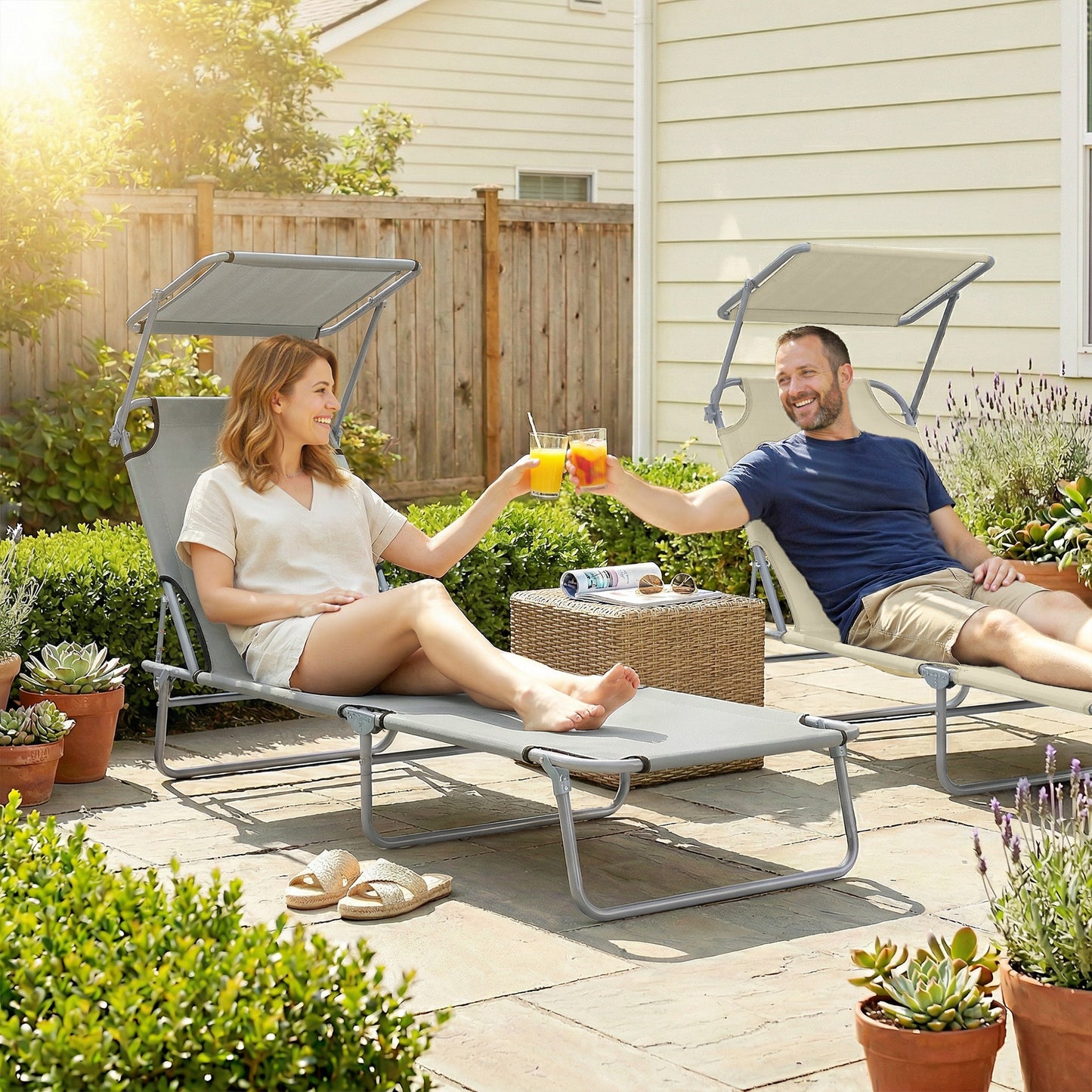Folding Sun Lounger with Canopy, Reclining Sunbed with 4-Position Adjustable Backrest, 600D Oxford Cloth