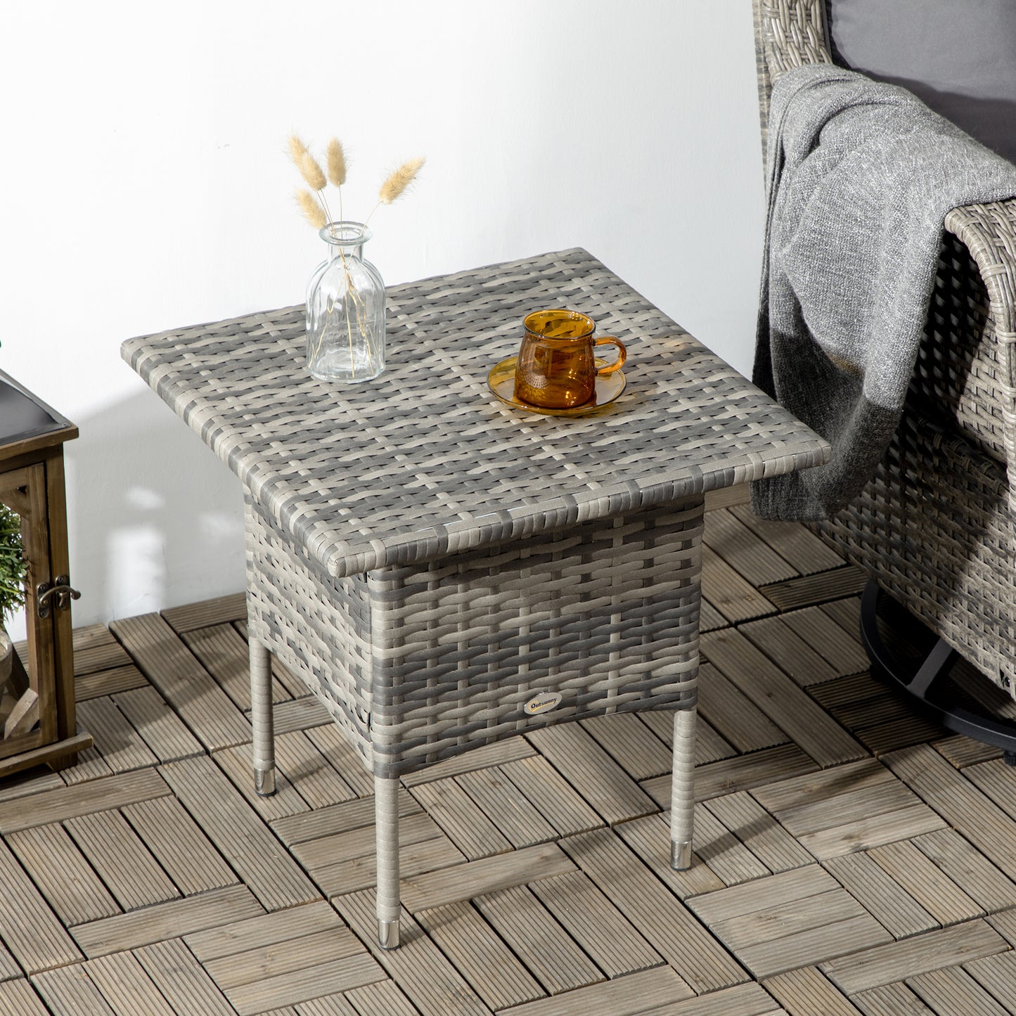 Rattan Side Table, Outdoor Coffee Table with Plastic Board Under the Full Woven Table Top for Patio, Garden, Balcony
