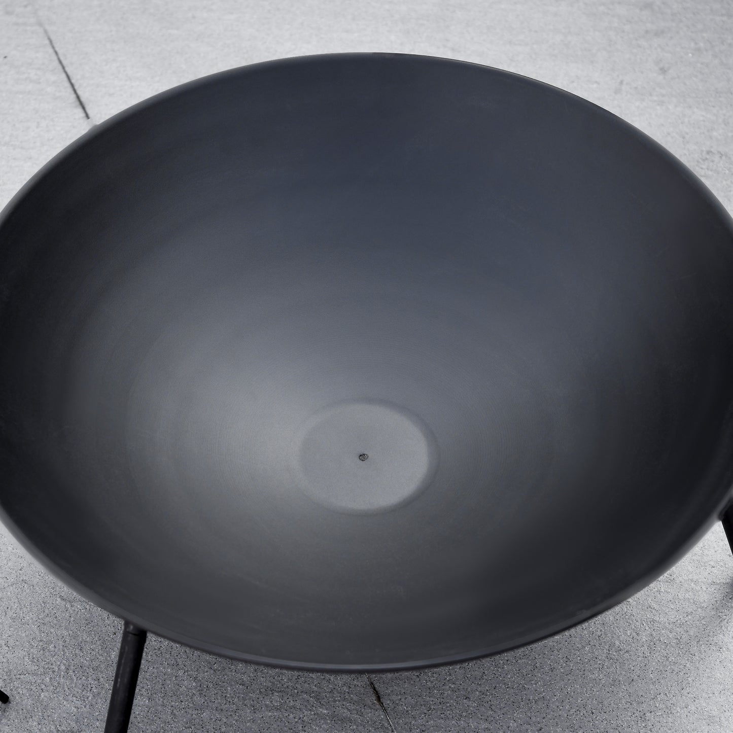 Outdoor Fire Pit, Portable Round Firepit with Poker, for Garden, Camping, Bonfire, Picnic, Dia. 47 x 21 cm, Black