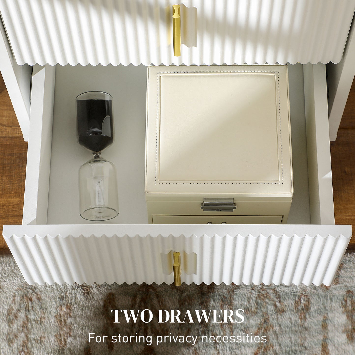 Elegant Fluted Bedside Table - White/Gold-Tone