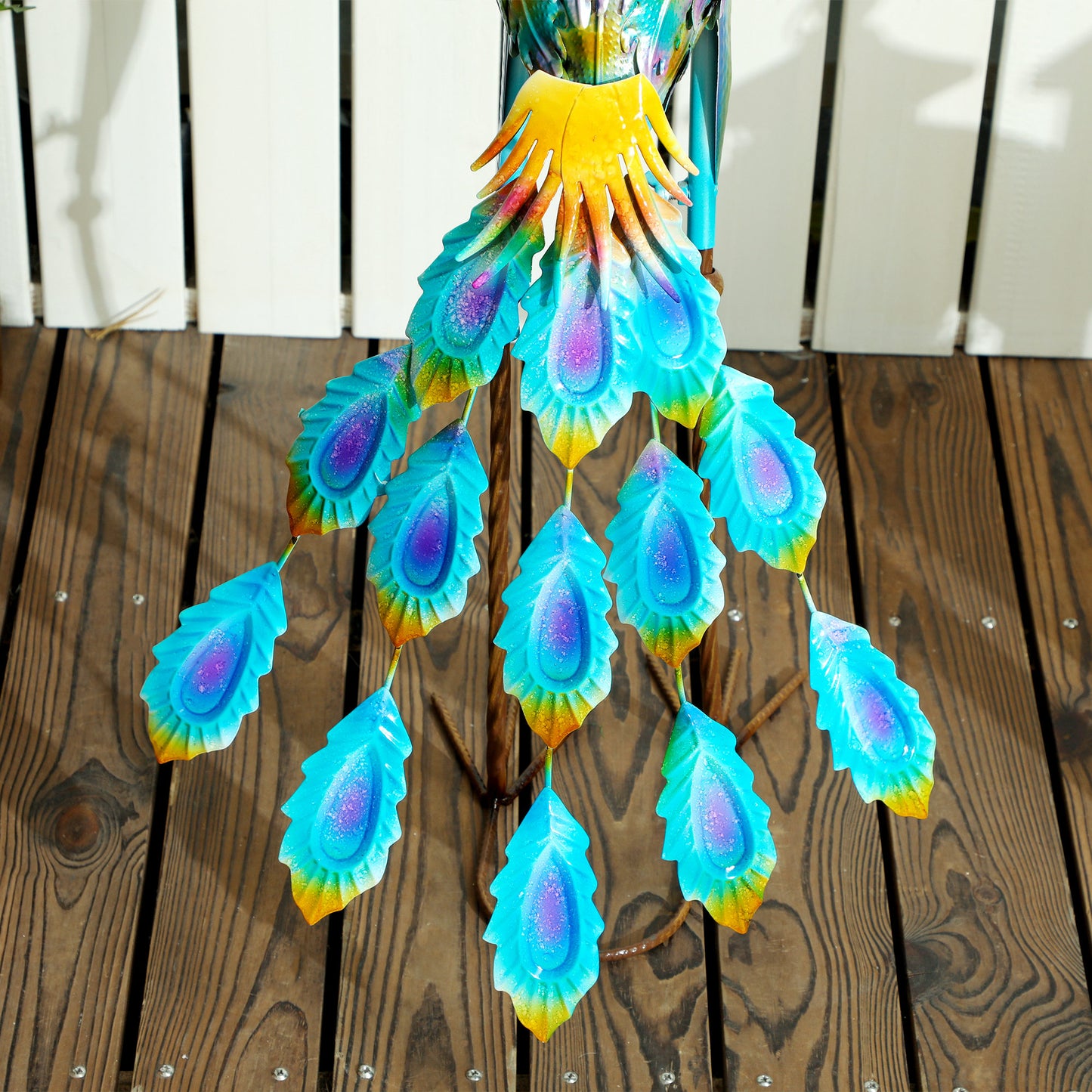 Peacock Garden Statue, Standing Garden Ornament, Metal Garden Gift with Stakes for Patio Pond Landscape Decoration