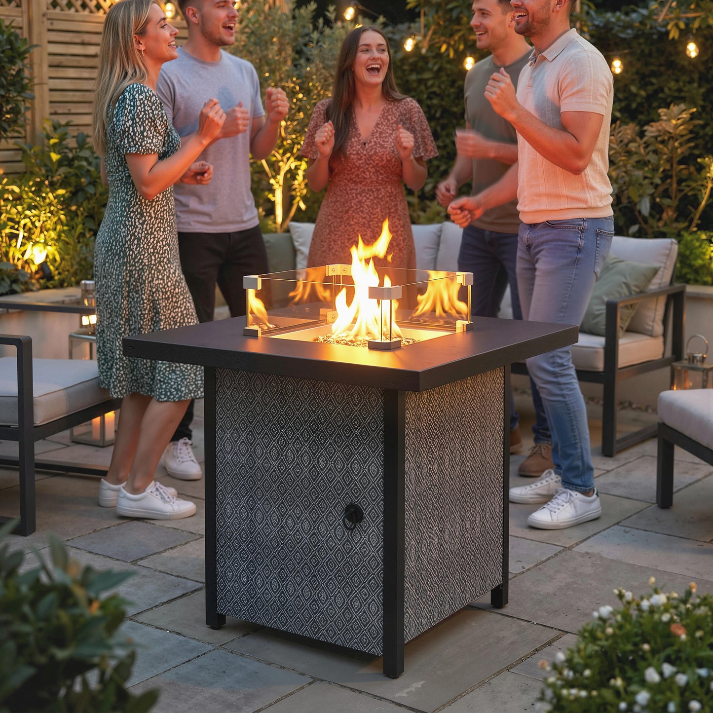 Propane Gas Fire Pit Table for Garden, 11.7 KW Smokeless Firepit Outdoor Heater with Wind Guard, Glass Rocks, Lid, Black
