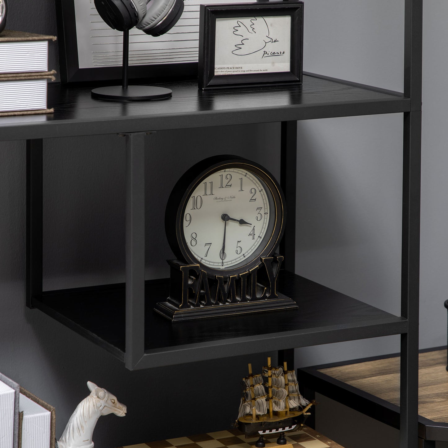 Industrial Accent Display Rack 7 Tier Bookcase, Display Rack for Living Room, Office, Bedroom, Black
