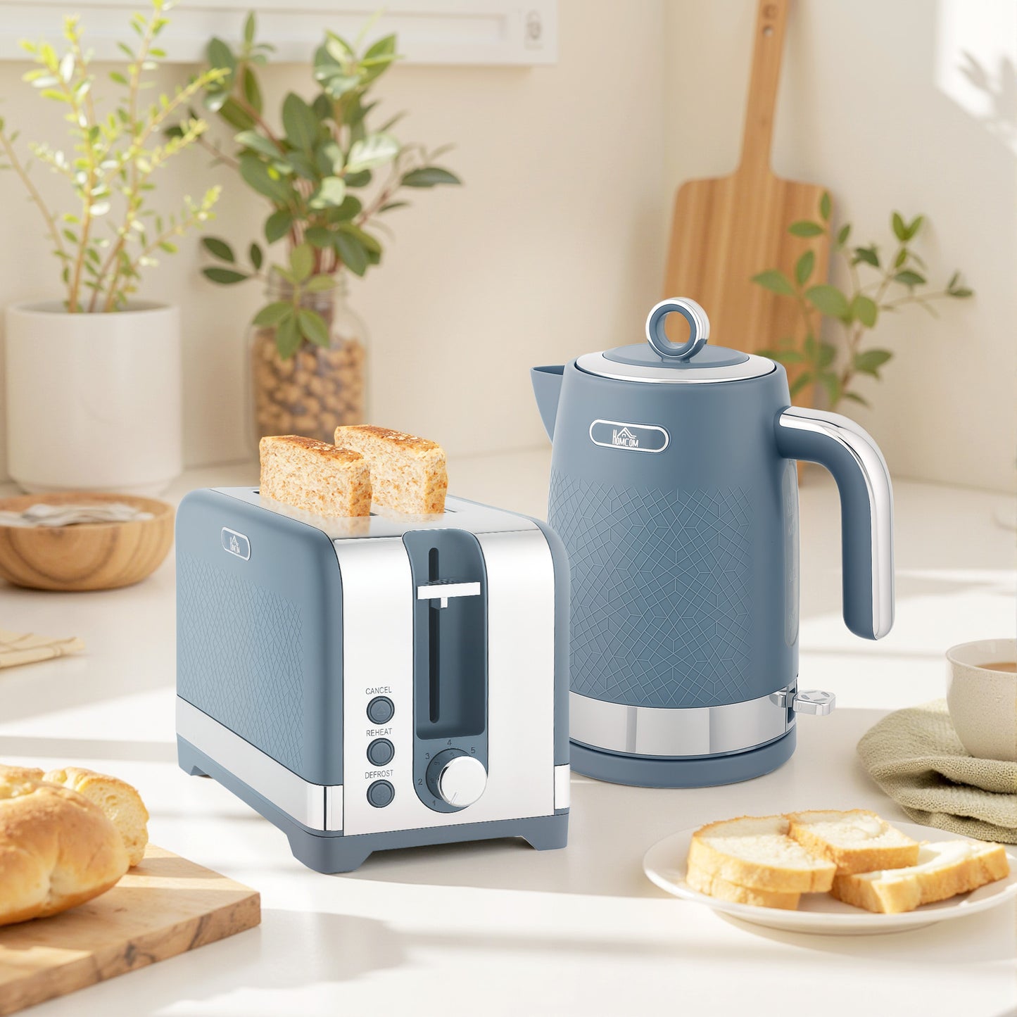 Sleek Textured Kettle and Toaster Set - Blue
