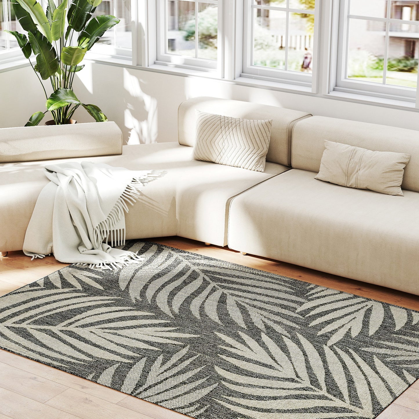 UV Resistant Indoor & Outdoor Area Rug, Easy-Cleaning Machine Washable Rug for Patio, Garden, Kitchen