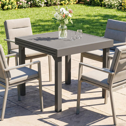 Extending Garden Table for 4-8 People, Aluminium Outdoor Dining Table with Slatted Top, Dark Grey