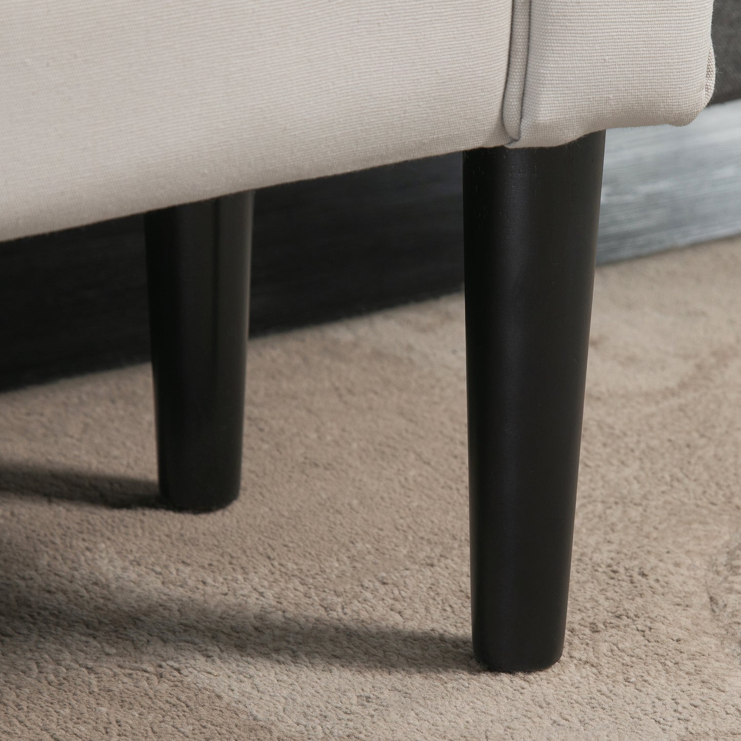 End of Bed Bench, Upholstered Window Seat with Arms and Wooden Legs, Modern Shoe Bench for Entryway, Living Room, Bedroom