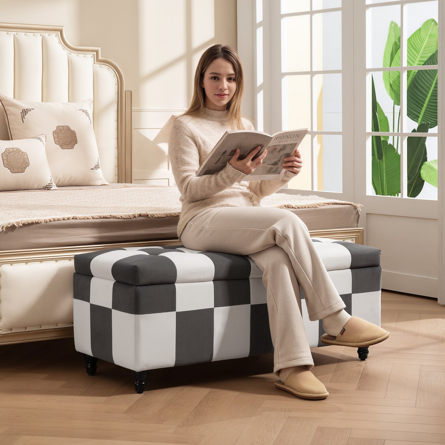 Storage Ottoman, Storage Bench with Wood Legs, Footstool, Footrest with Velvet Surface for Bedroom, Hallway, Living Room