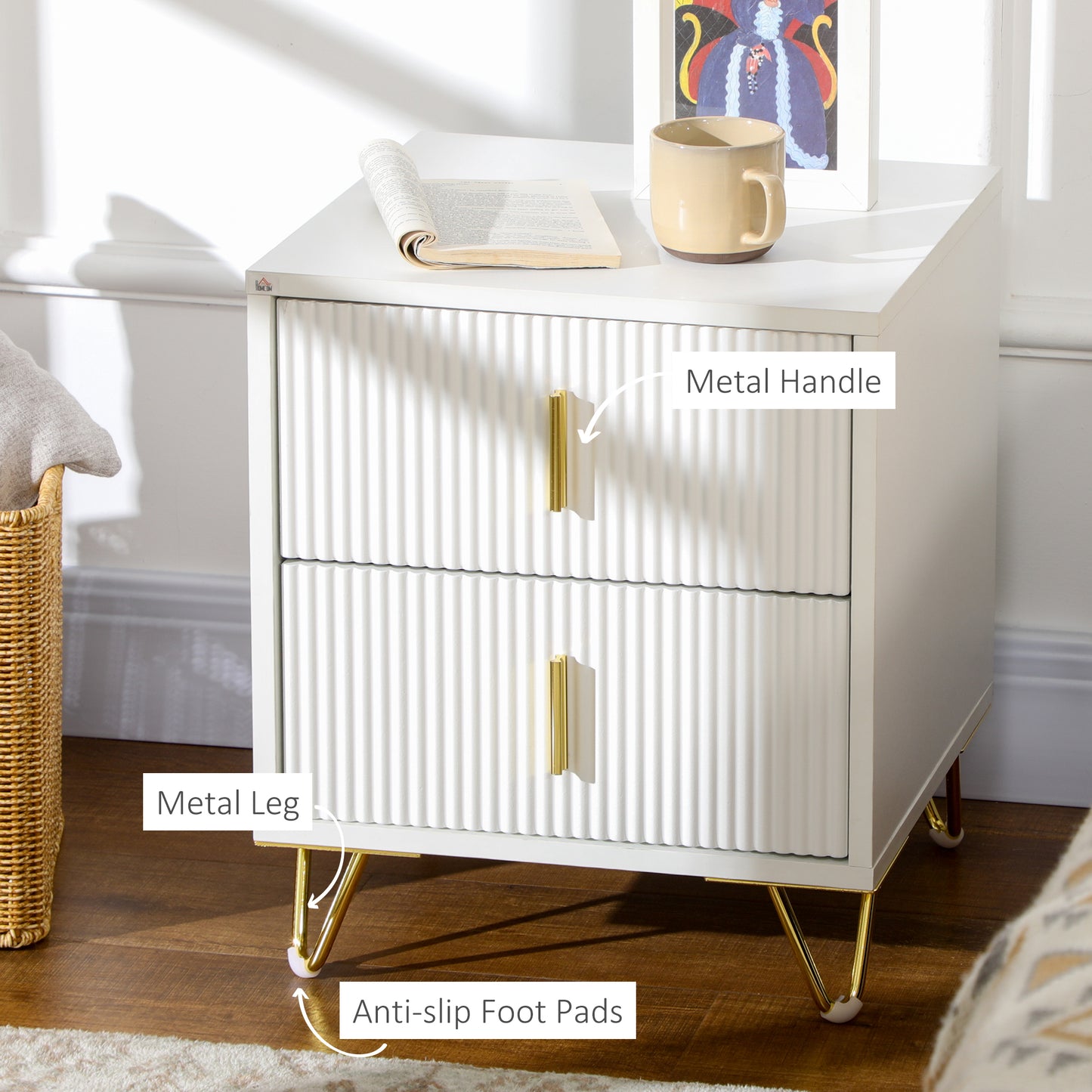 Elegant Fluted Bedside Table - White/Gold-Tone