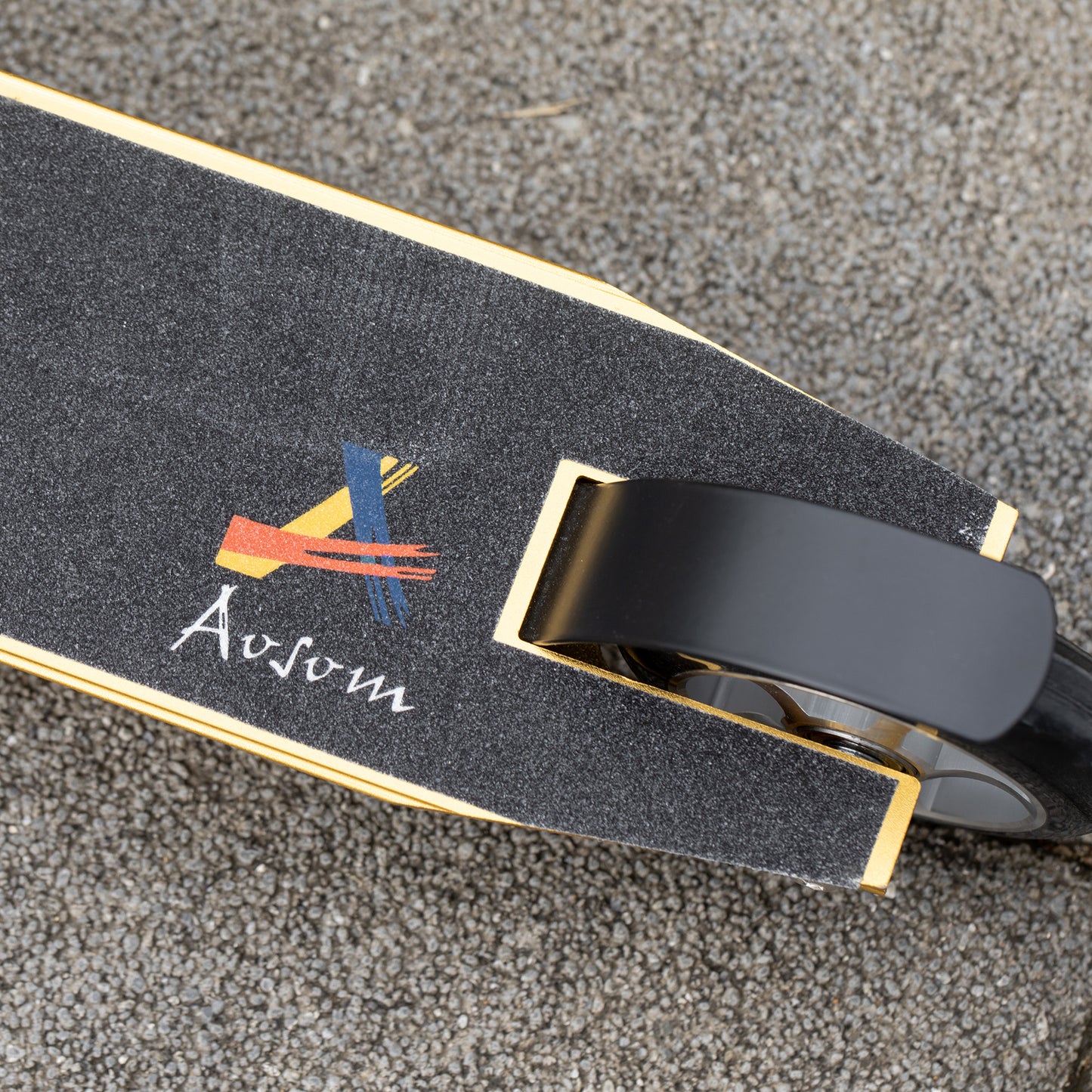 Stunt Scooter, 360° Entry Level Tricks Scooter w/ Lightweight Aluminium Deck and ABEC 7 Bearing, For Age 14+ Beginners