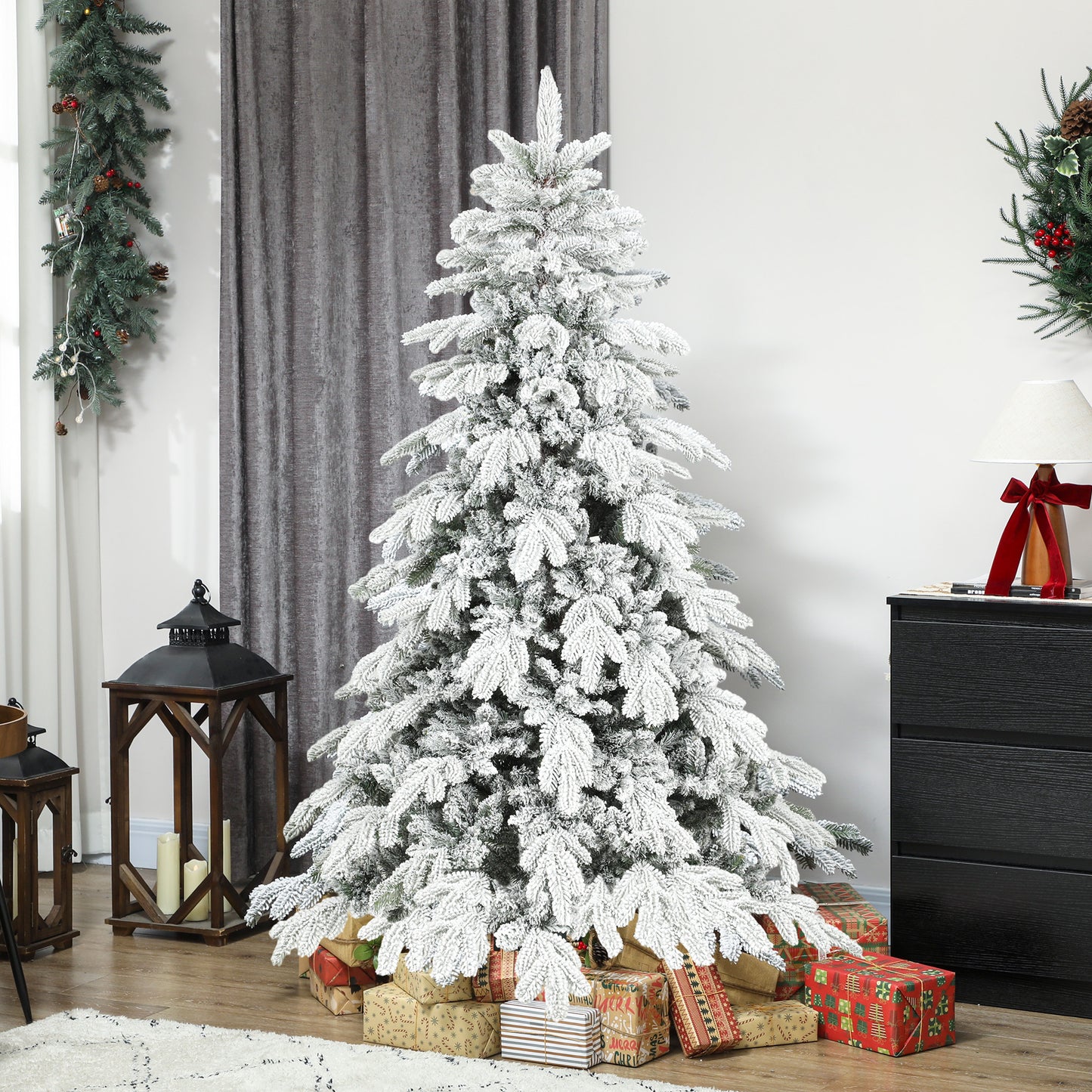 6ft Super Flocked Christmas Tree - Green/White