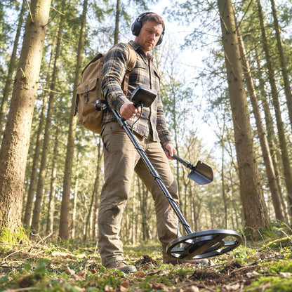 Metal Detector for Adults, IP68 Waterproof Search Coil with LCD Display, 5 Modes Gold Detector with Carry Bag, Shovel