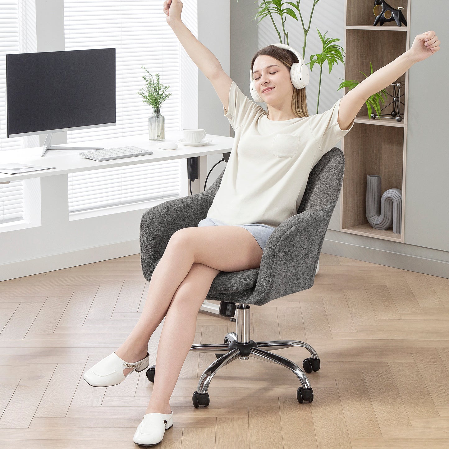 Snow Flannel Office Chair - Grey