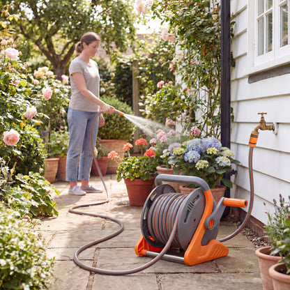 Portable Garden Hose Reel, 20+2 m Wall Mounted Hose Reel with 2 Patterns Spray Nozzle and Crank Handle, Orange