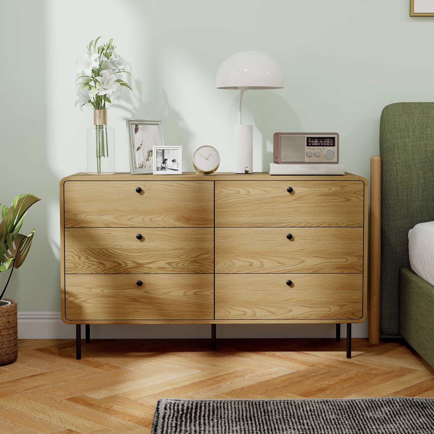 Chest of Drawers, 6 Drawer Dresser - Oak