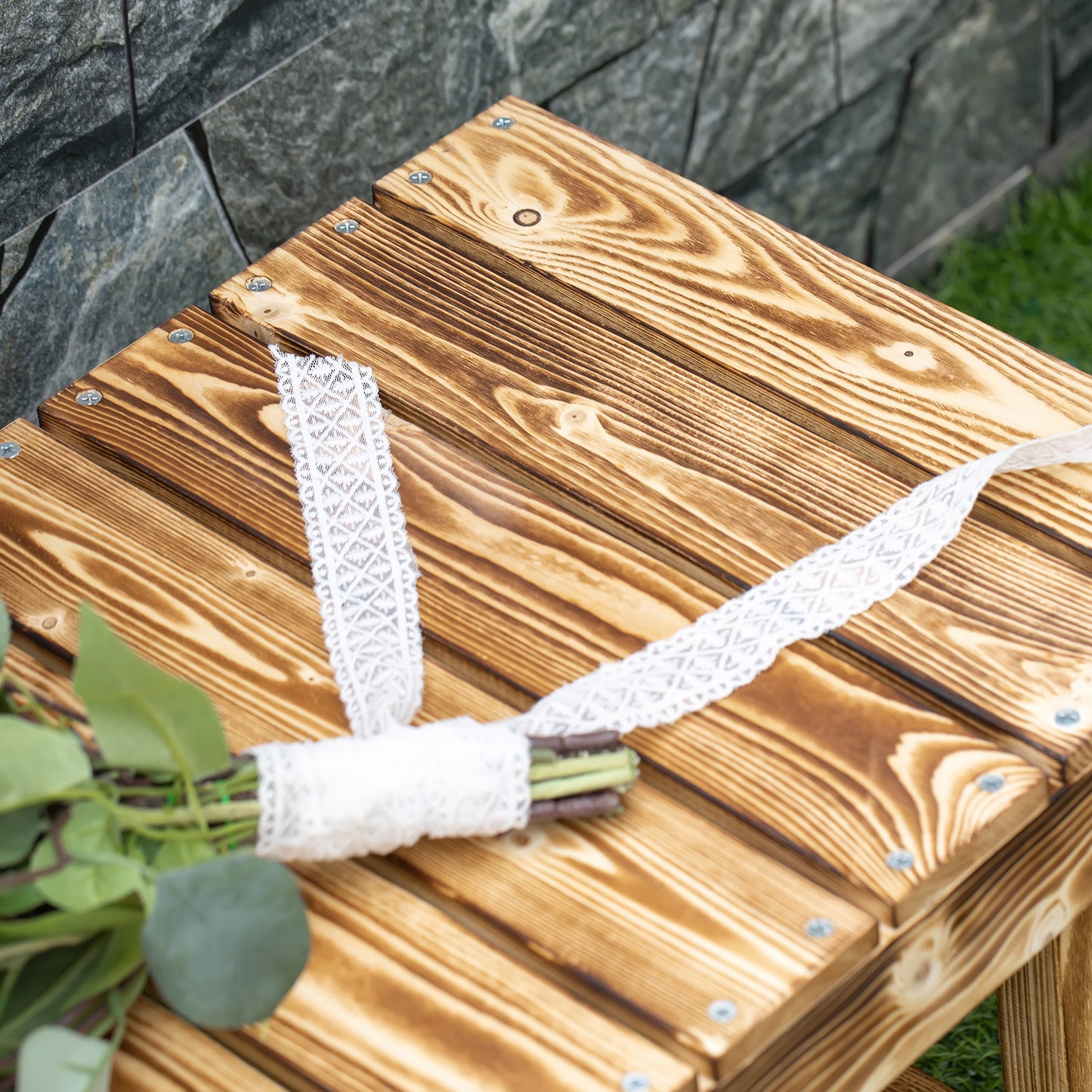 1 Piece 2-seater Outdoor Indoor Wooden Garden Bench Fir Patio Loveseat, 110L x 38W x 35Hcm, Carbonised