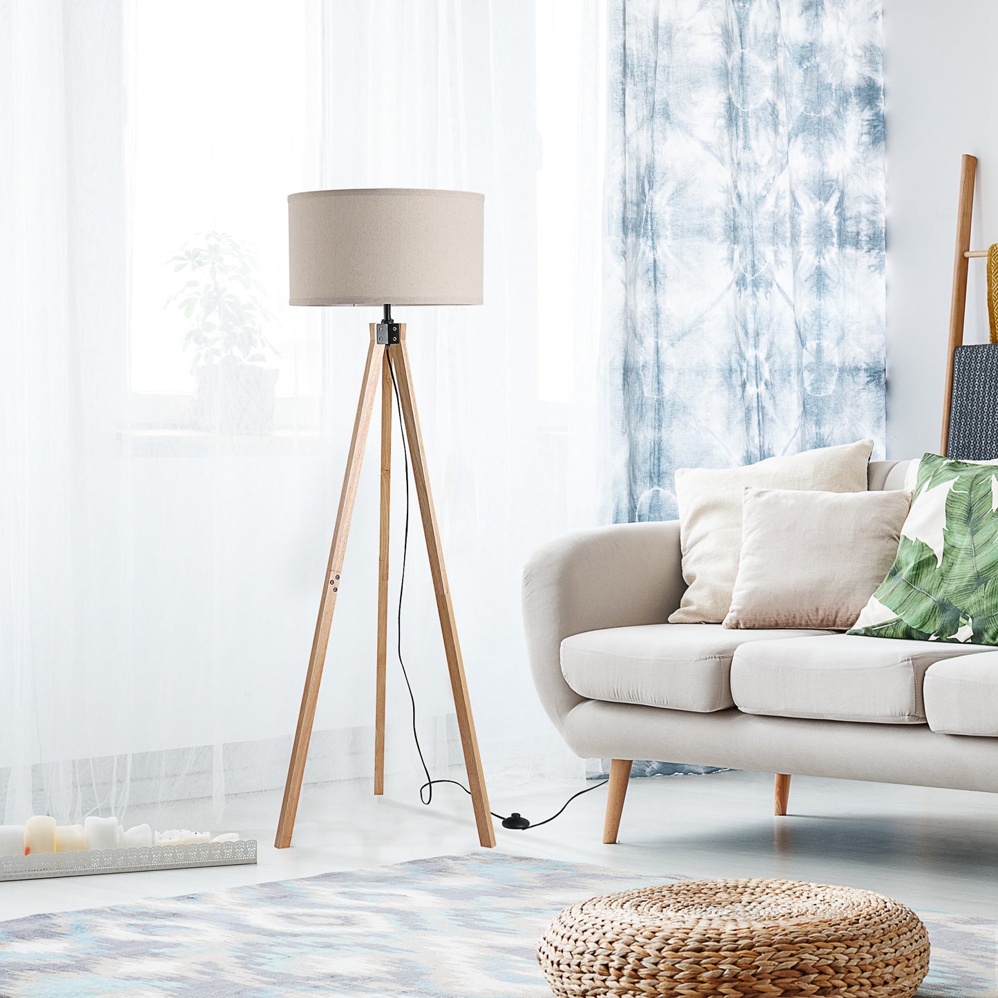 Floor Lamp with Elegant Wood Tripod, Free Standing E27 Bulb Lamp Versatile Use For Home Office - Beige