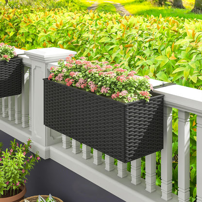 Set of Two Rattan-Effect Planters - Black