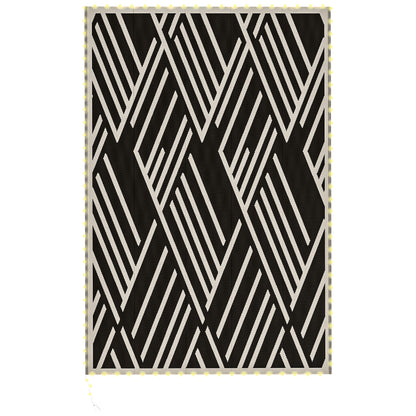 Plastic Straw Reversible RV Outdoor Rug with LED String Light, 182 x 274cm, Black and Coffee