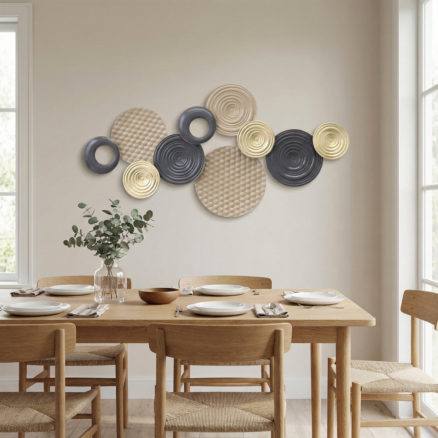 Metal Wall Art, Modern Hanging Wall Decor with Multi-Disc Design for Living Room Bedroom Dining Room