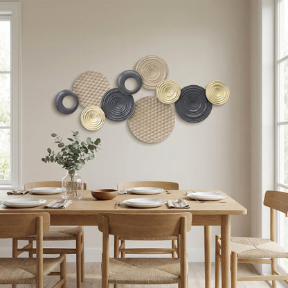 Metal Wall Art, Modern Hanging Wall Decor with Multi-Disc Design for Living Room Bedroom Dining Room