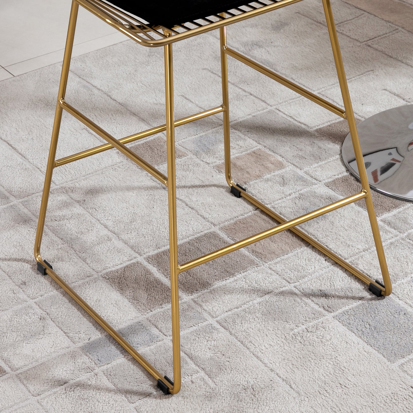 Set of 2 Bar Stools, Modern Counter Height Breakfast Bar Chairs with Wire Metal Frame for Kitchen, Dining Room, Gold
